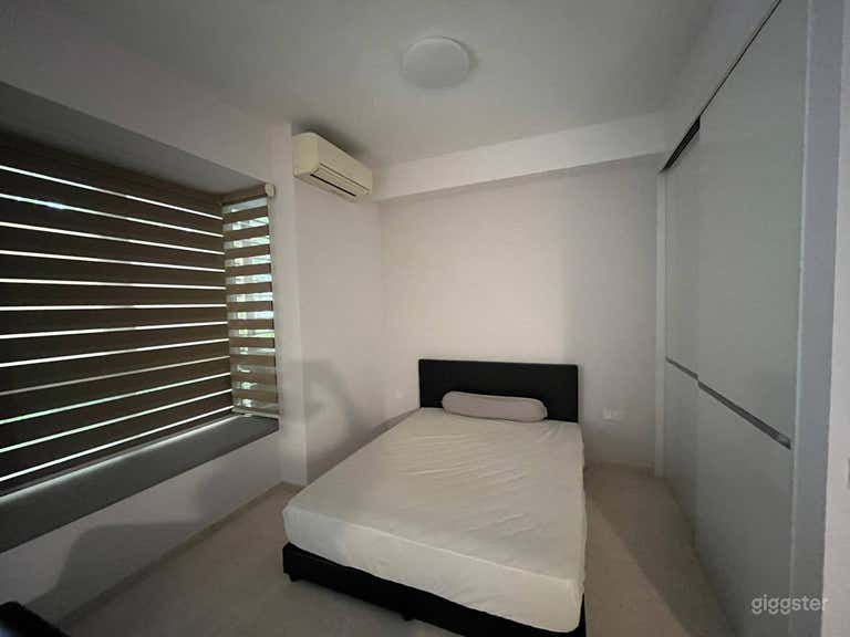  Estudio en planta baja con luz natural y patio 