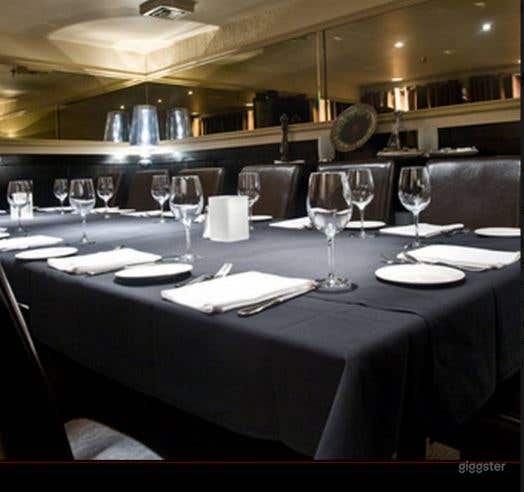 Restaurant Bar (BUYOUT) Event Space in Edmonton Photo 3