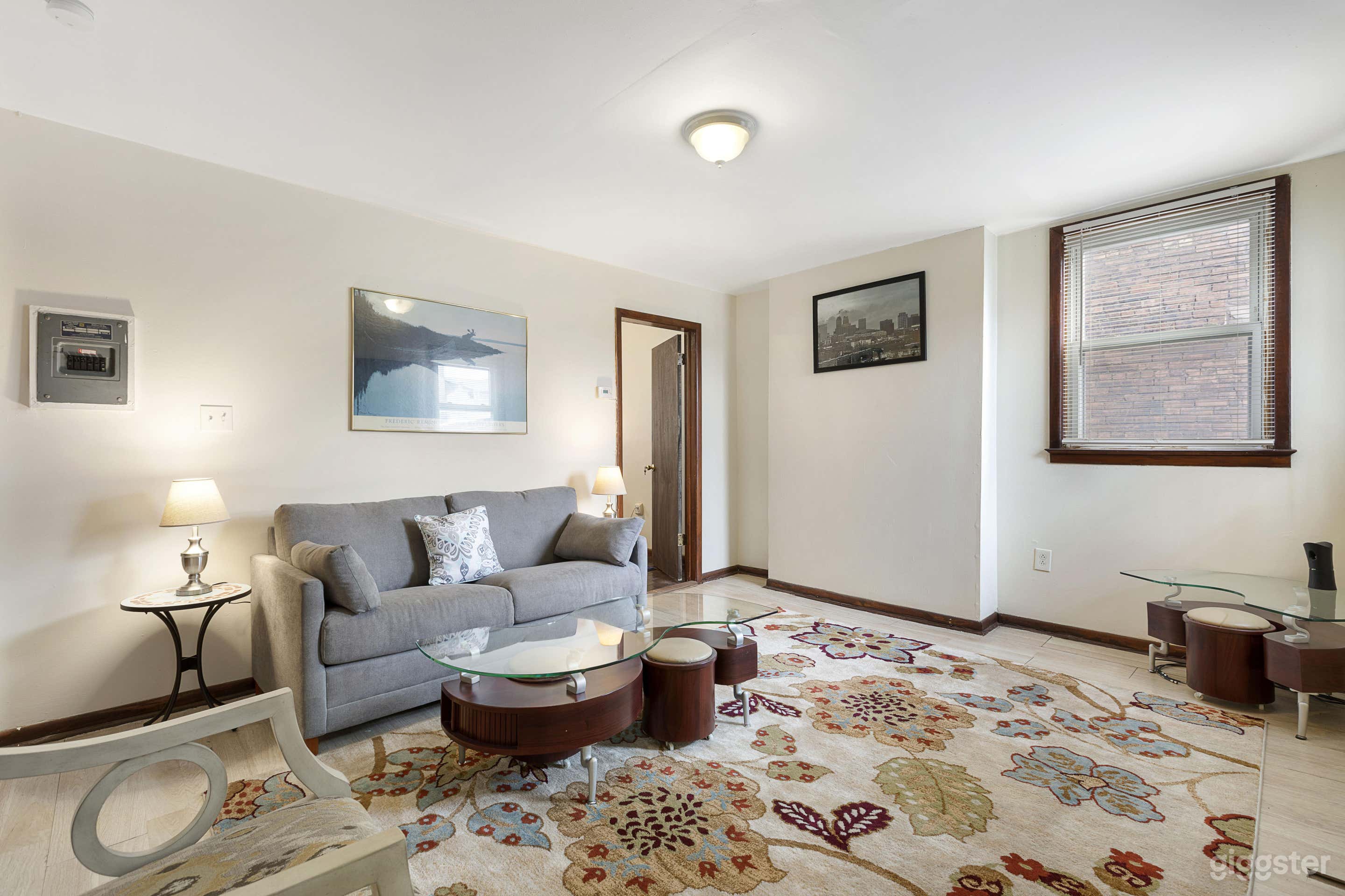 Urban 2BR Brownstone in Arts District near NYC Photo 1