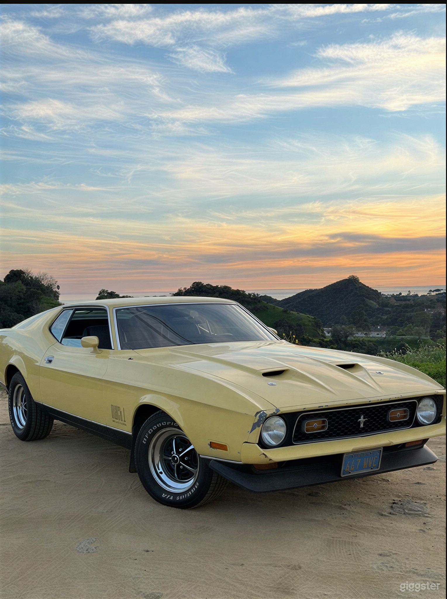 Classic 1972 Ford Mustang Mach 1 – Vintage Muscle Car Photo 1