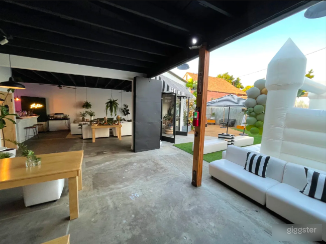 Modern Equipped and Creative Space in Huntington Photo 4