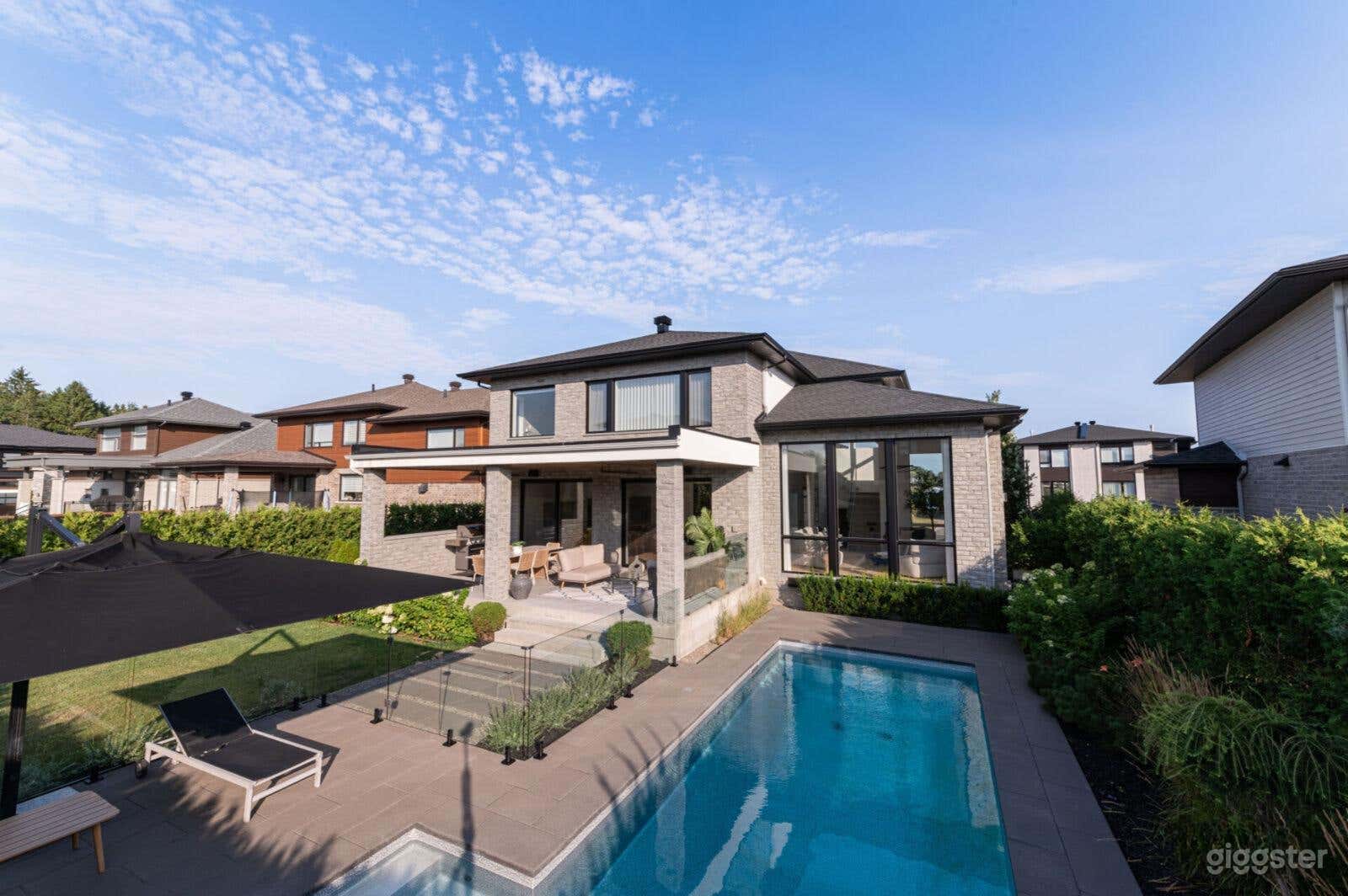 Modern Pool only Rental for Production and Leisure Photo 4