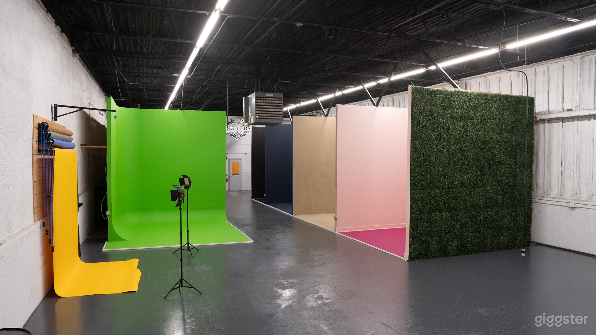 South Atlanta Industrial Photo &amp; Film Studio Photo 1