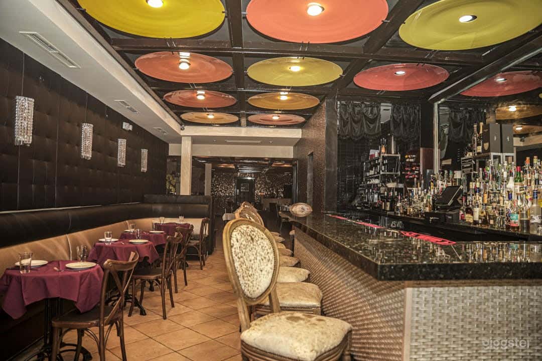 Modern Restaurant Bar for Events Photo 2