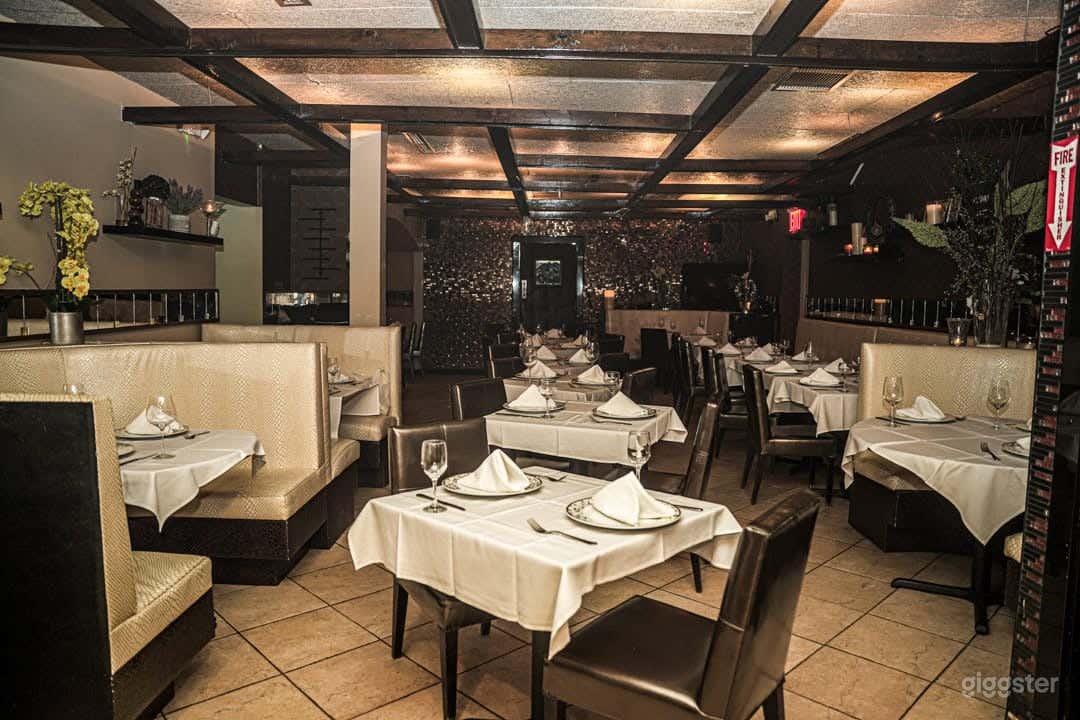 Modern Restaurant Bar for Events Photo 1