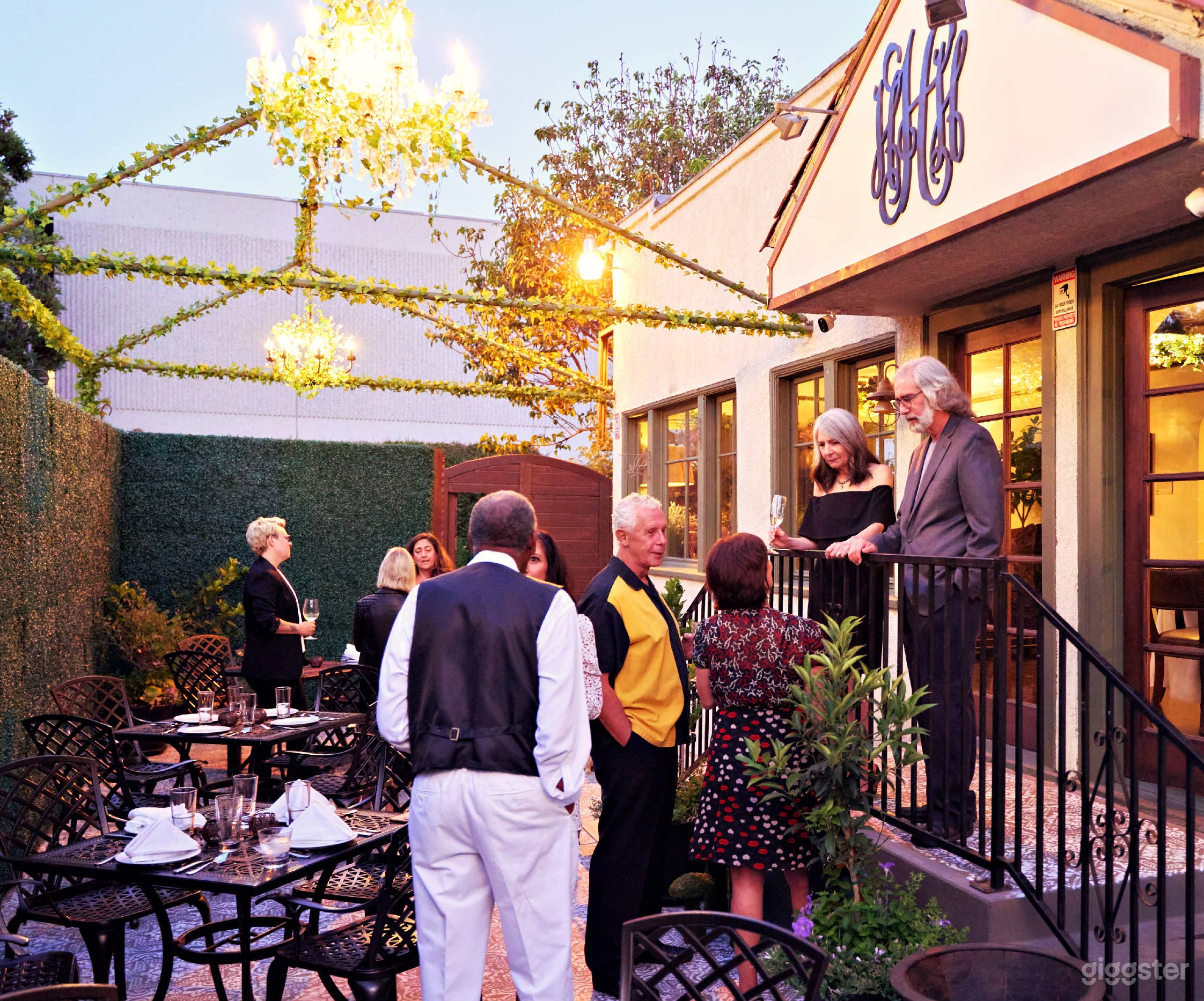 great for outdoor events or filming