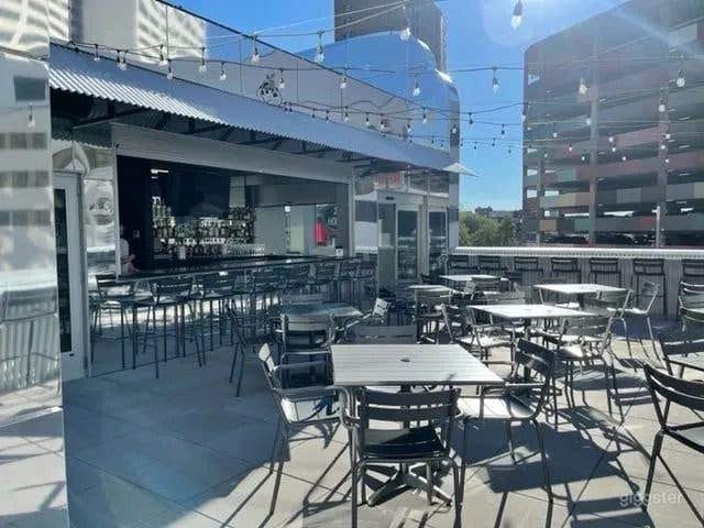 City View "Sky Deck" Photo 1