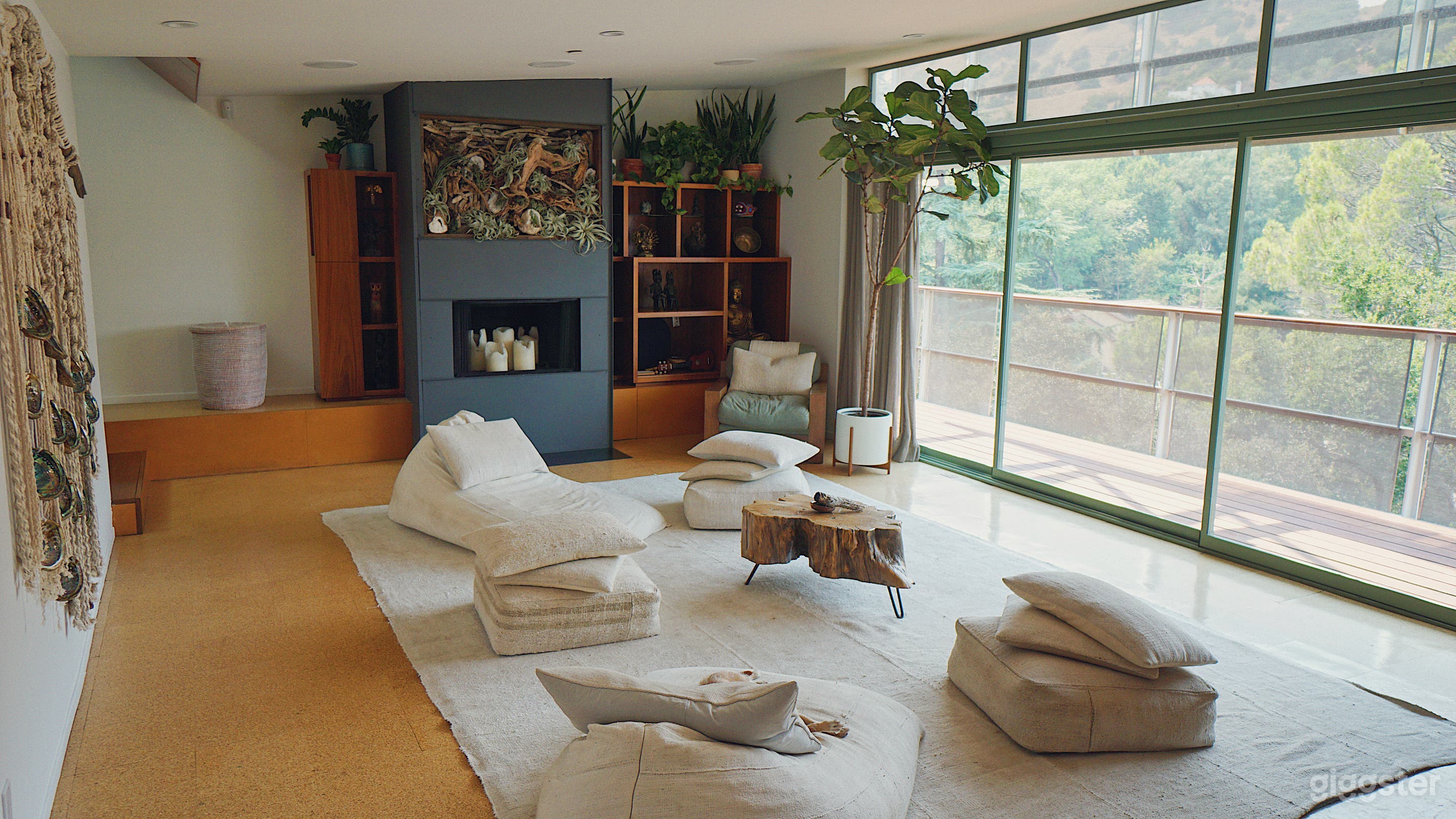 Modern Zen Garden Oasis in Laurel Canyon Photo 2