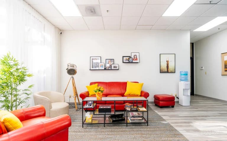  Natural light photo studio in Tucson 