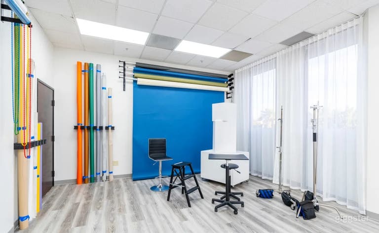  Natural light photo studio in Tucson 