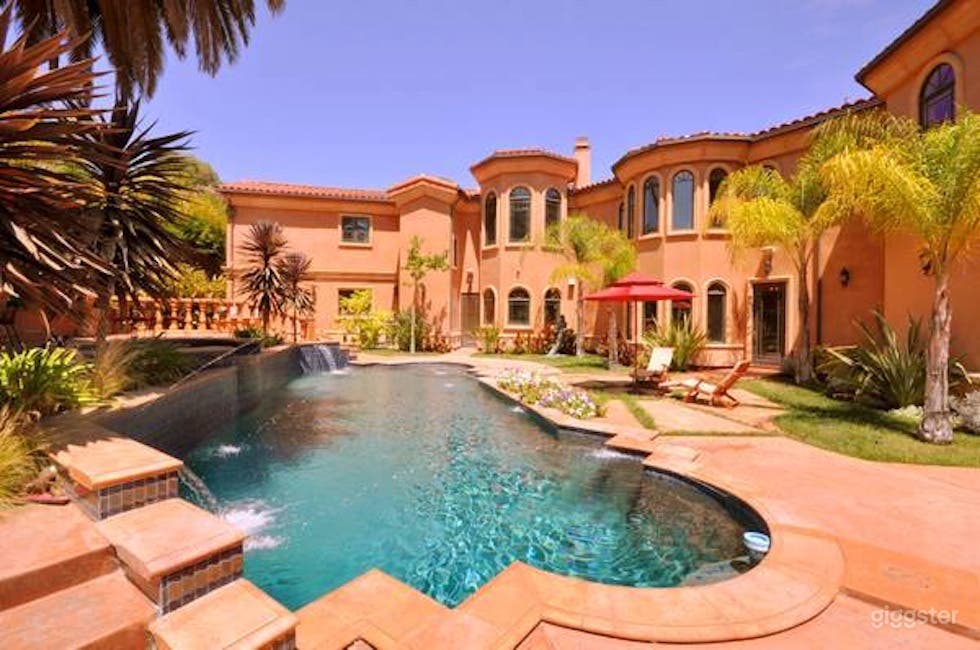 MEDITERRANEAN MANSION #954 ENCINO Photo 4