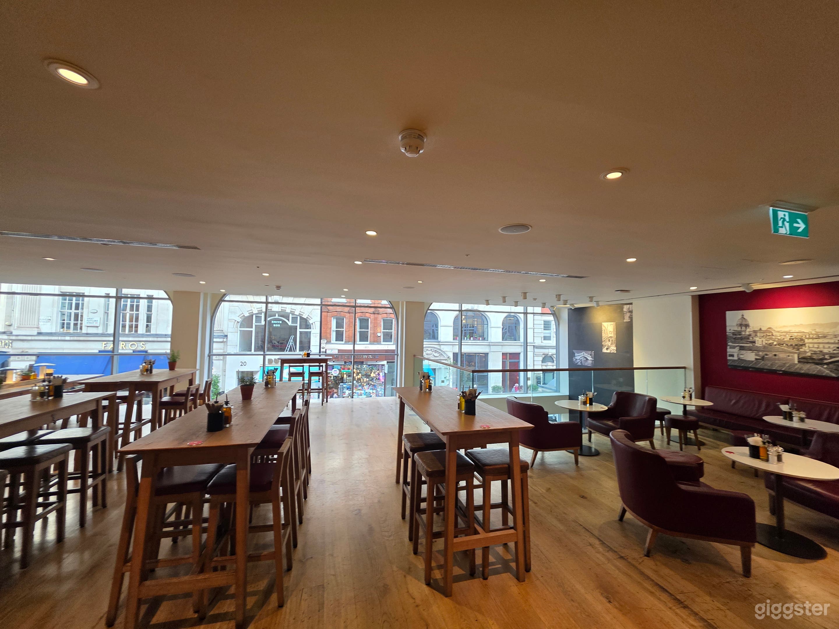 Open Plan First Floor Space Photo 3