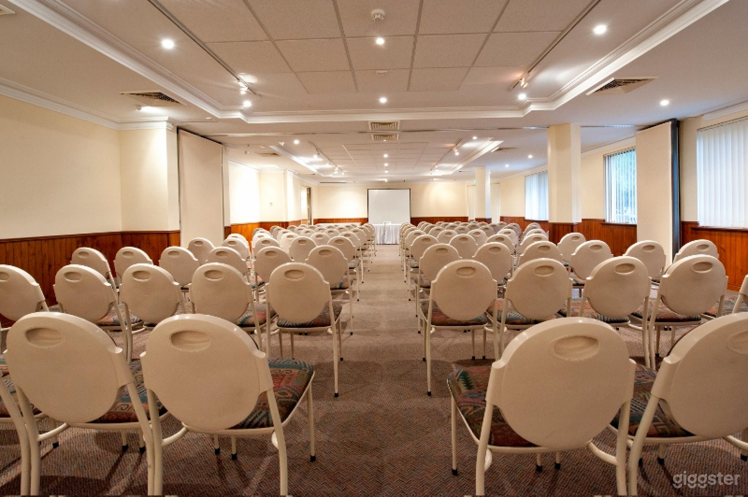 Conference Room 4 Photo 2