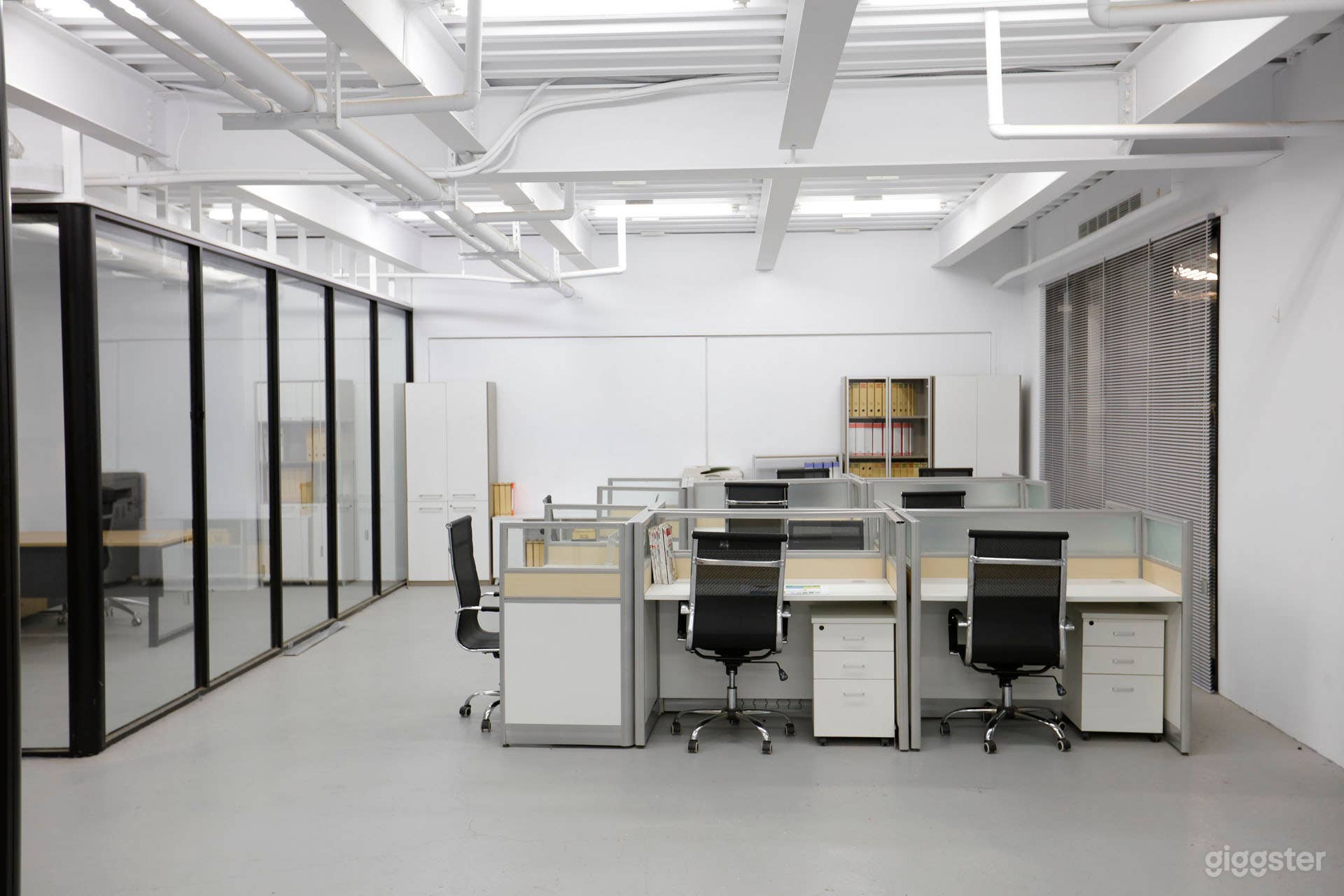 Corporate Office Scene Photo 2