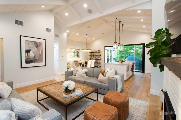  Modern Airy Farm-Style House - Newly Remodeled!  