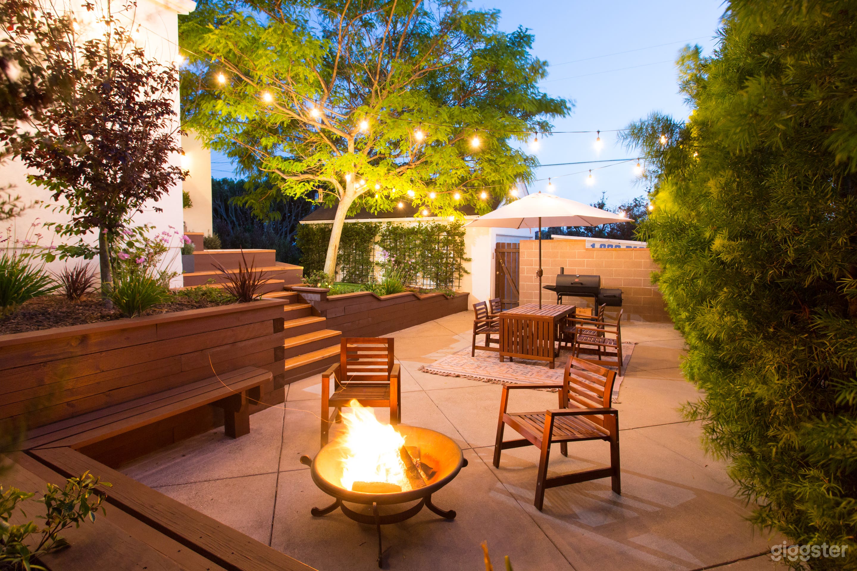 Great outdoor space in backyard