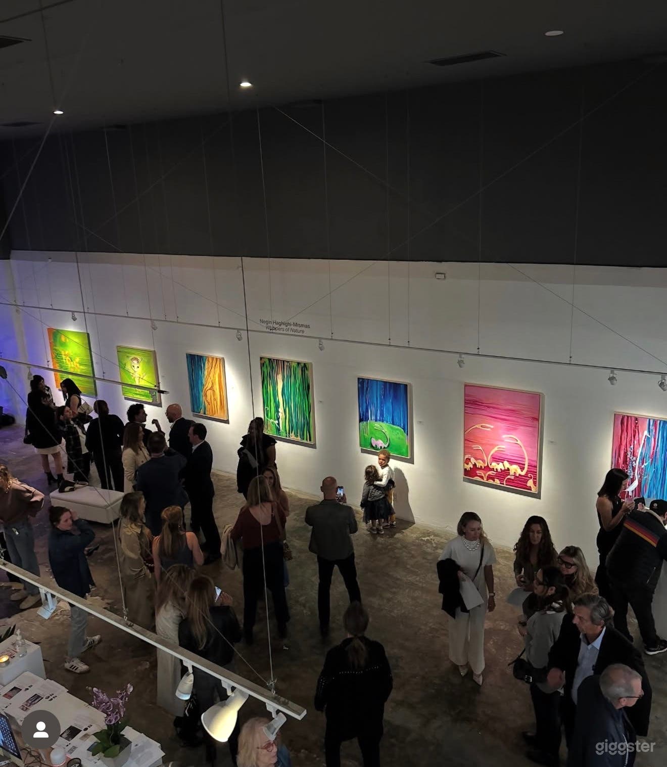 Upscale mid-city contemporary art space Photo 3