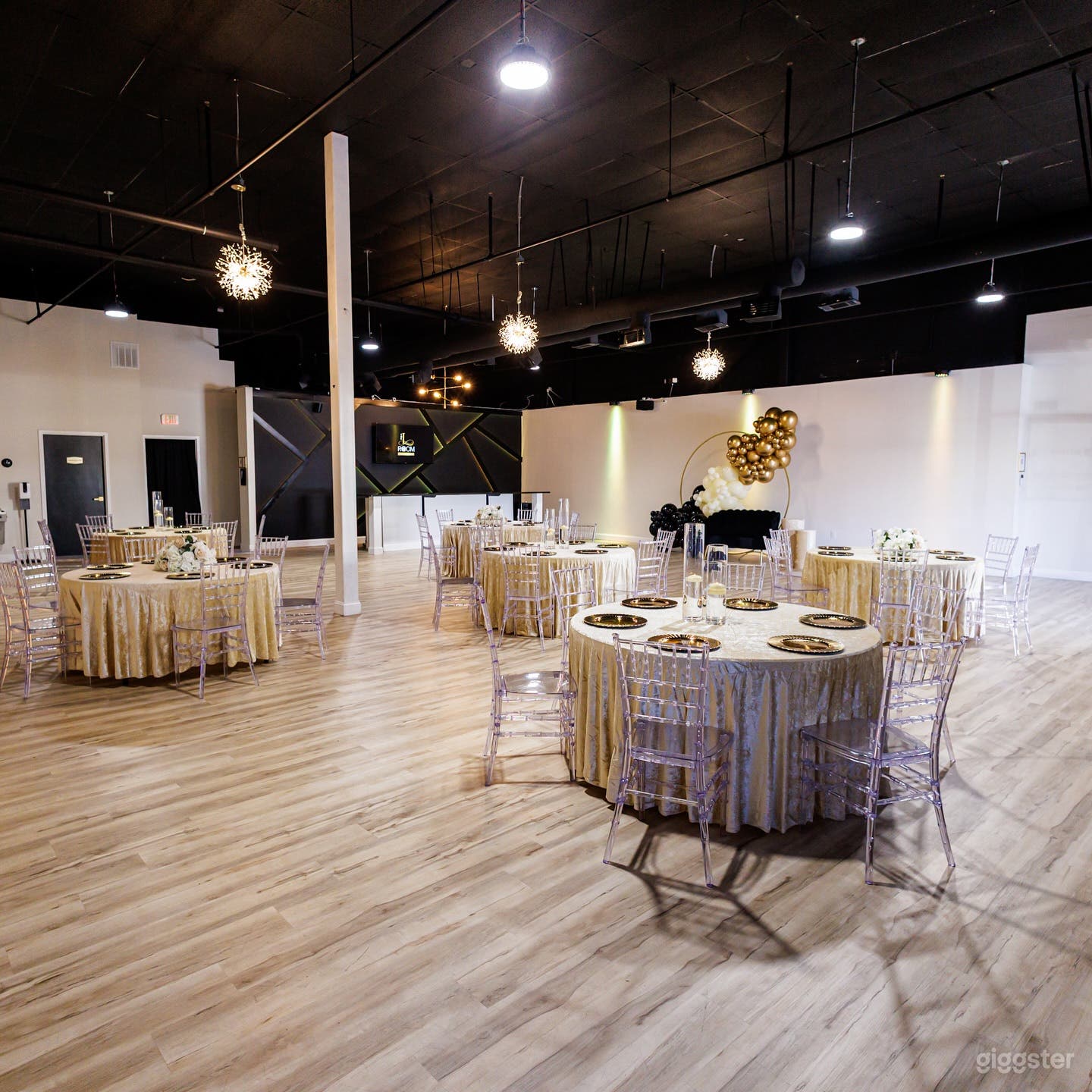 Sleek Premier Event Venue in Marietta, GA Photo 3