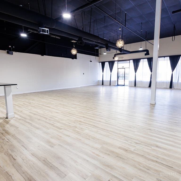  Sleek Premier Event Venue in Marietta, GA 