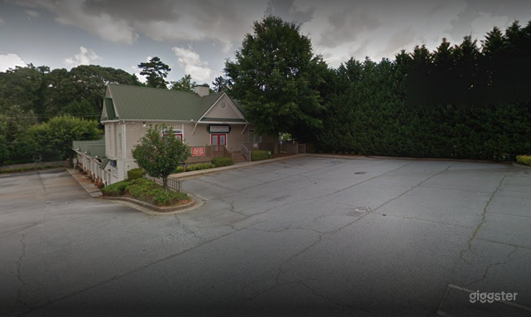  Large and Spacious Parking Lot in Georgia 