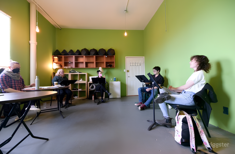  The Boardroom for Meeting and Workshop 