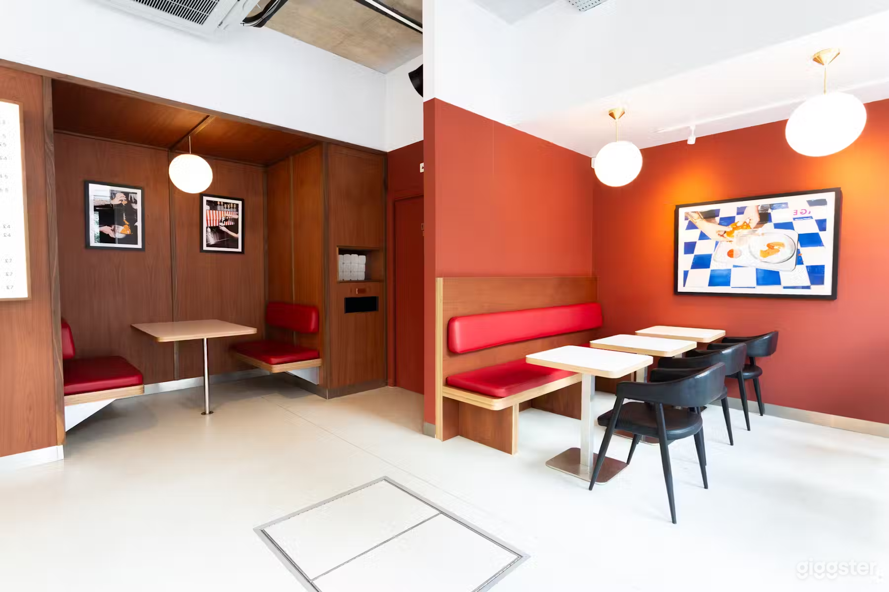 Modern Breakfast Bar in Shoreditch Photo 2