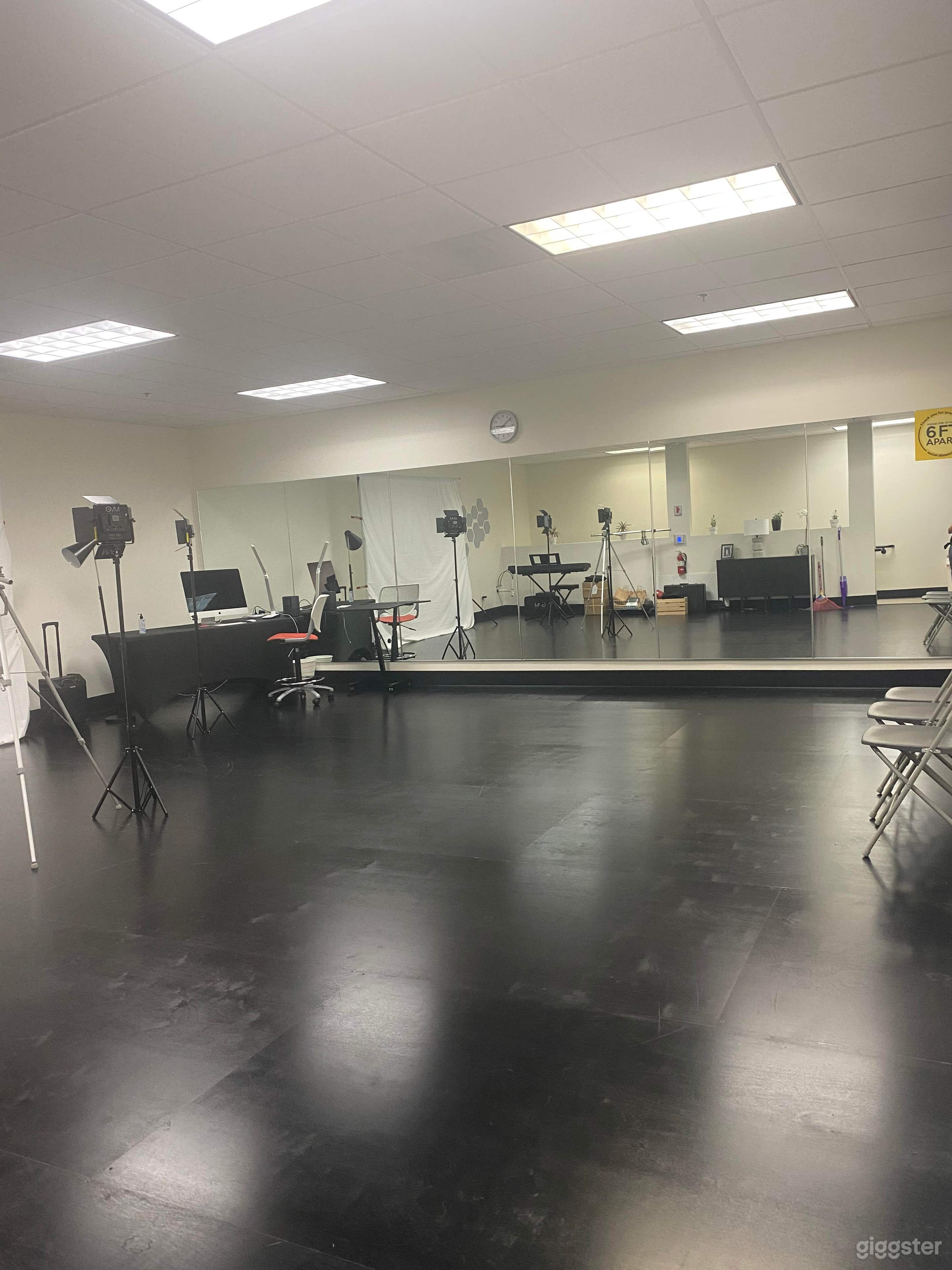 Industrial Performing and Visual Arts Studio Photo 1