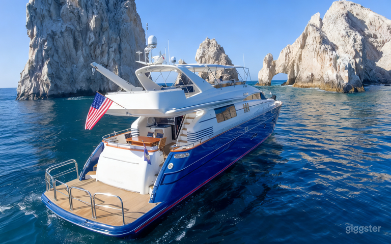  Luxueux yacht croiseur sportif Viking Princess 85' 