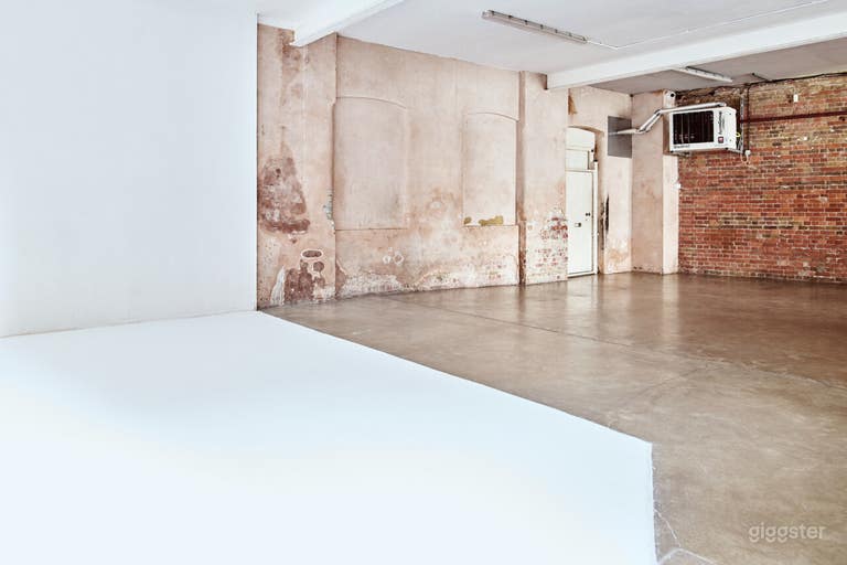  Modern Studio 5 