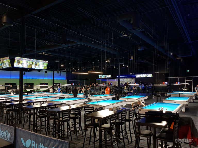  Spacious Game Room and Full Restaurant in Edmonton 