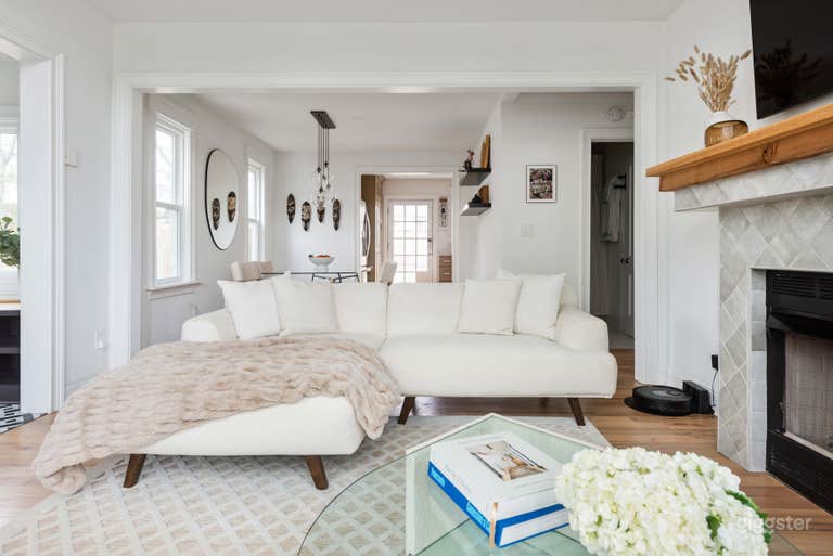  Arcadia Abbey - NEW! Designer Luxe, Full Amenities 