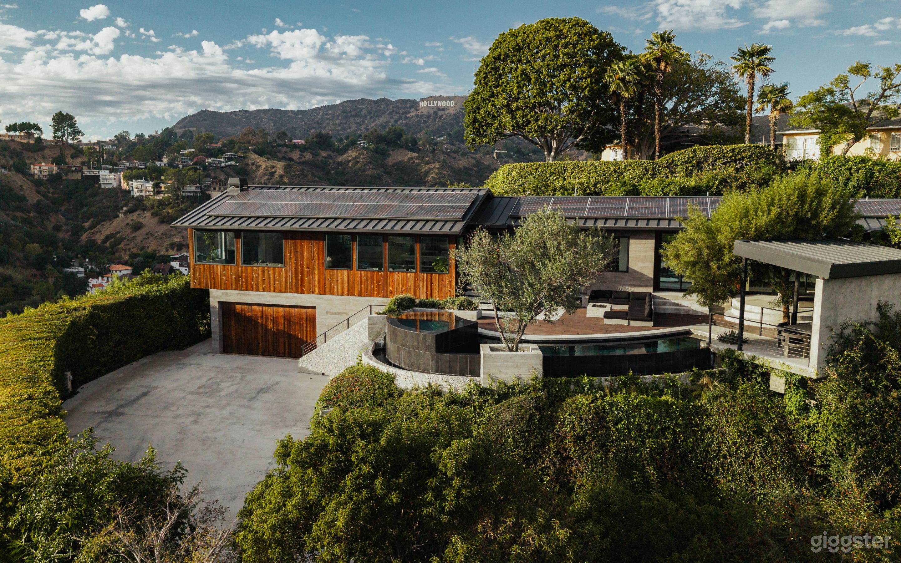 Architectural Home in the Hollywood Hills  Photo 1