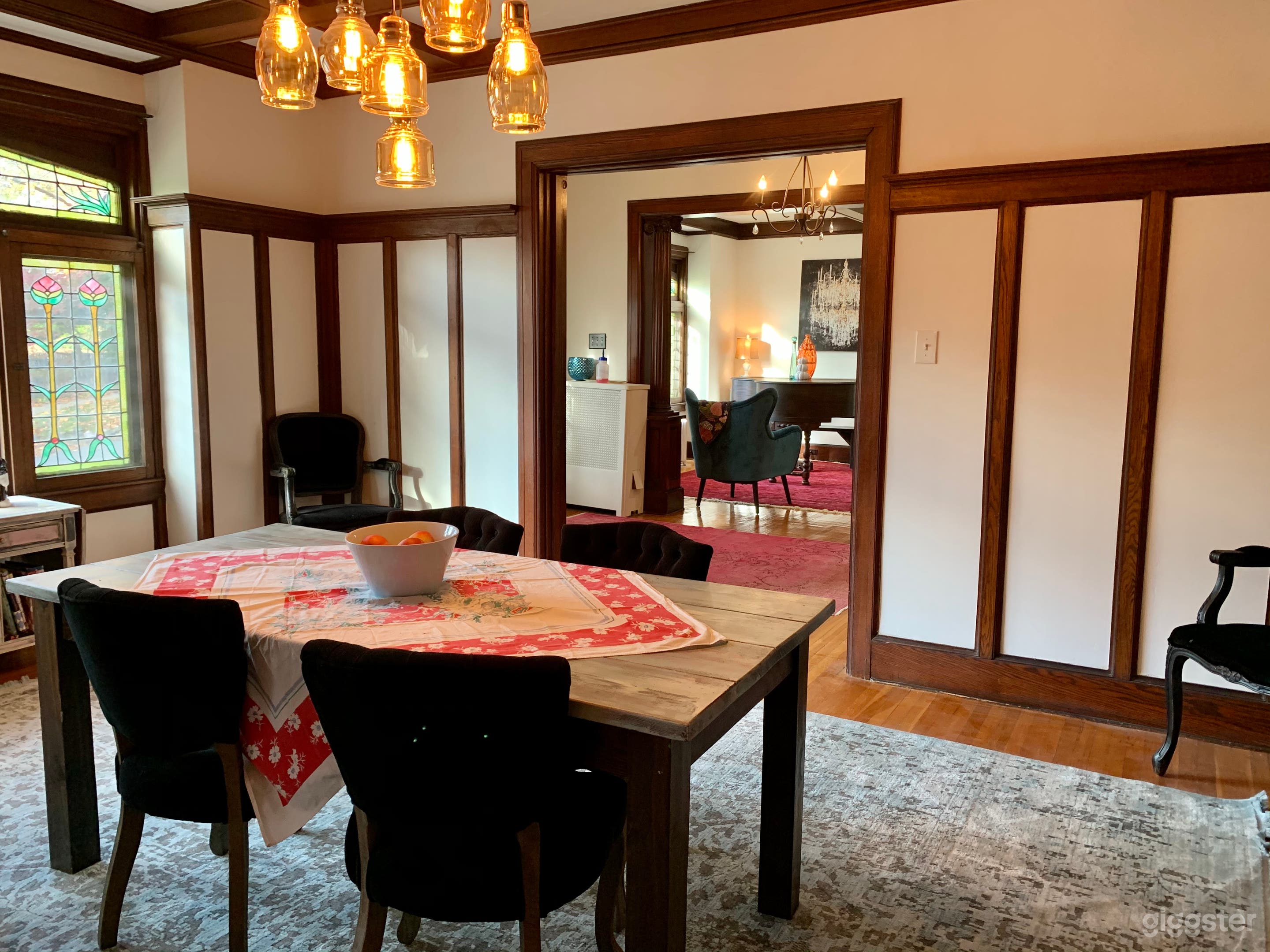 Picturesque Glen Ridge home loaded with charm. Photo 4