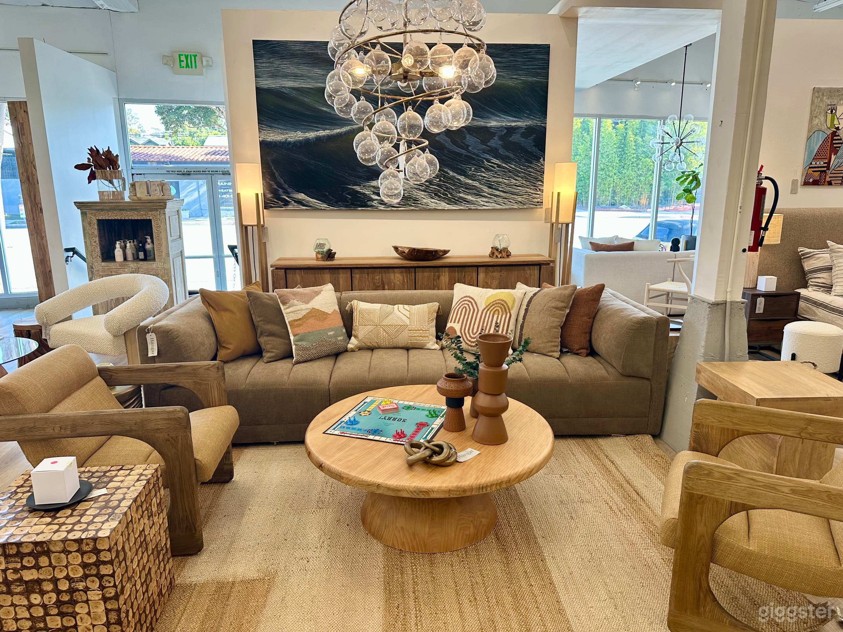 Retail store in Santa Monica - Contemporary furniture &amp;  Photo 4