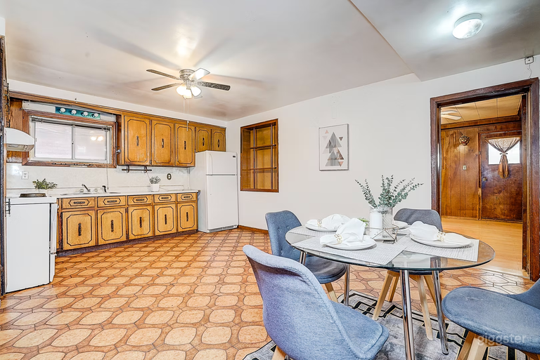  Archive 65 - Original 1960's House 