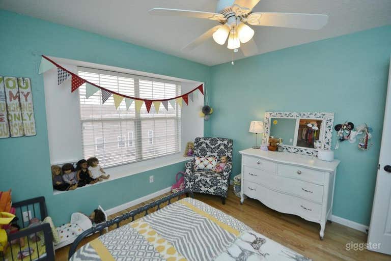  Brick House in the Desert 