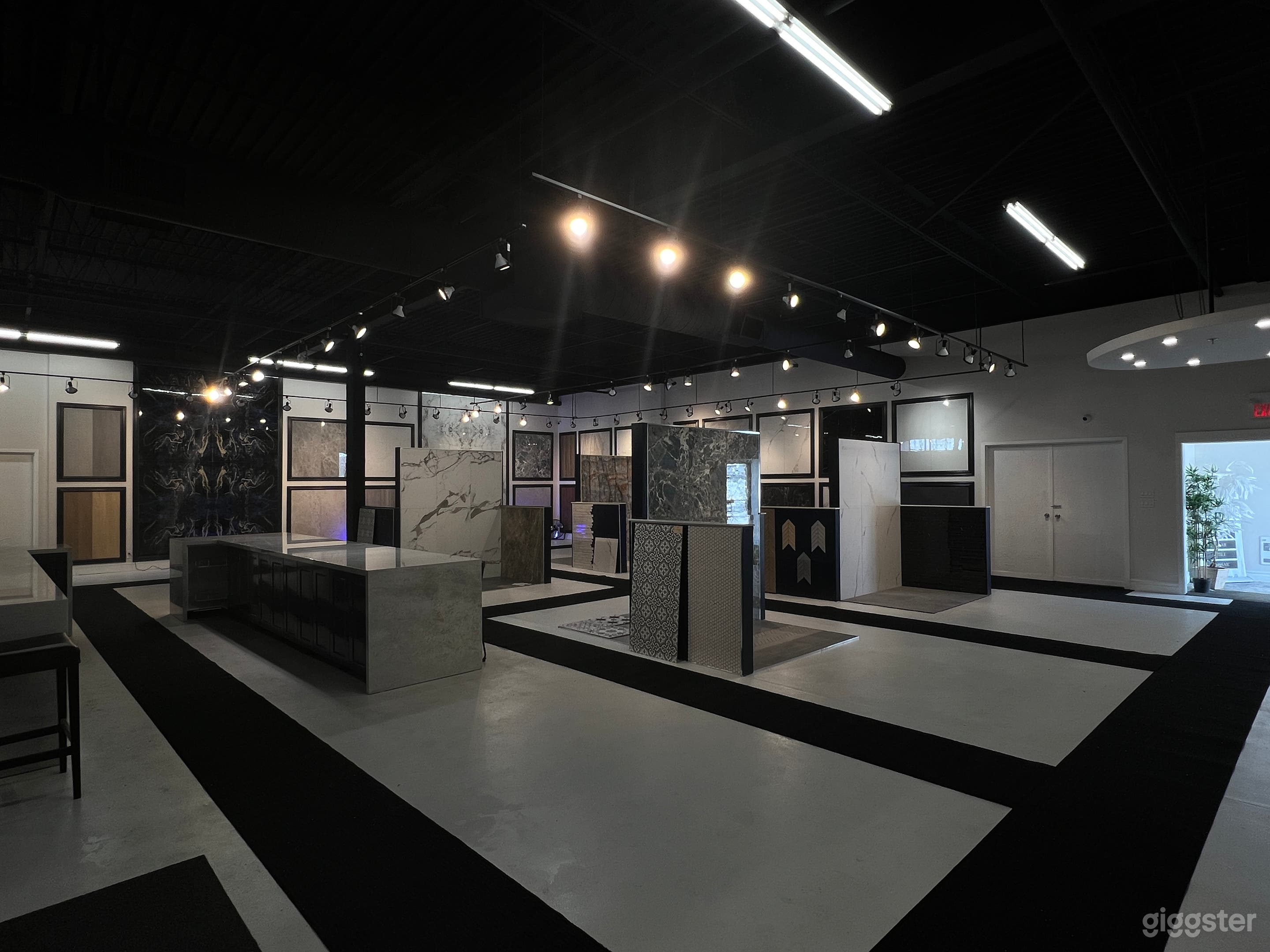 Industrial Gallery &amp; Event Space Photo 2