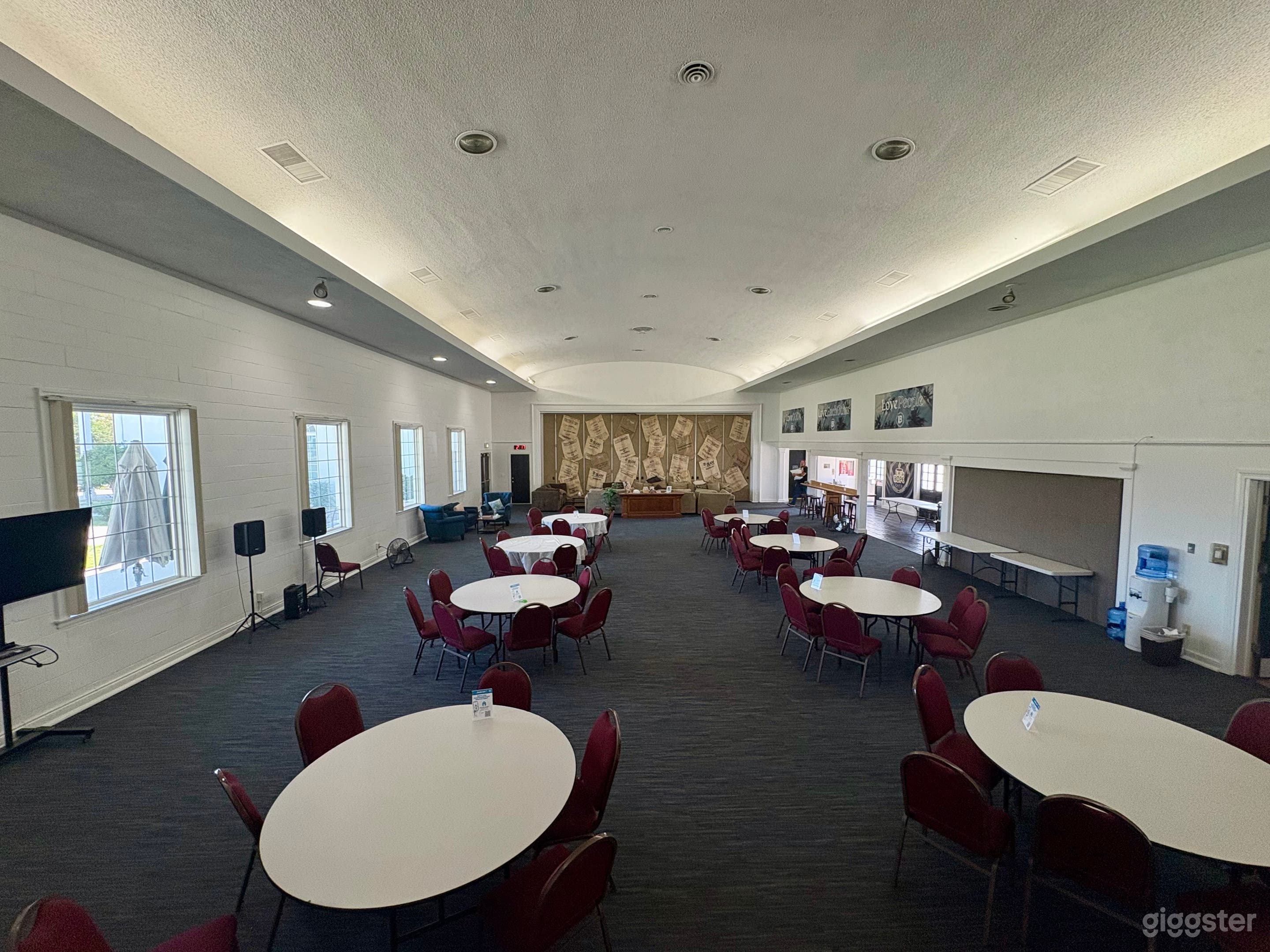 Peaceful Long Beach Church Venue for events Photo 1