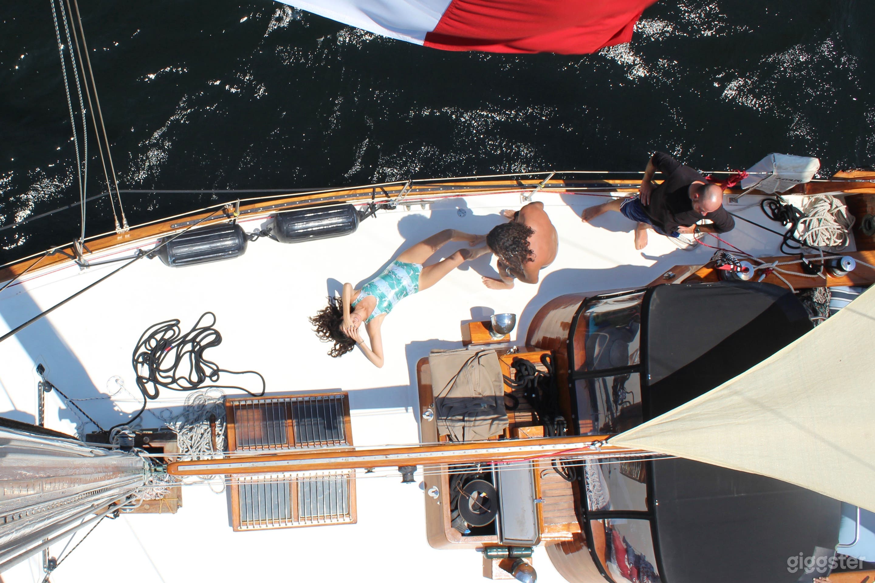 Gorgeous, classic vintage style sailboat, Marina Photo 3