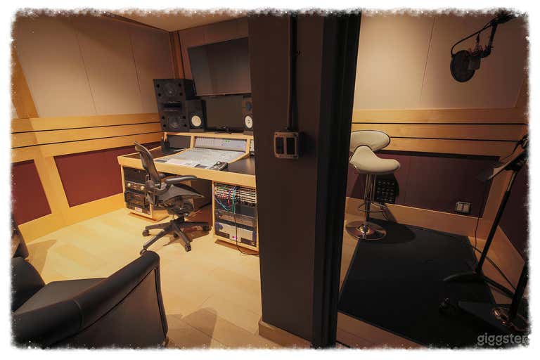  Legendary Recording Studio Q3 in Midtown 