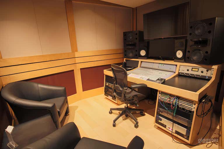  Legendary Recording Studio Q3 in Midtown 