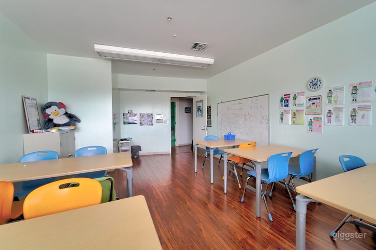  Classroom 