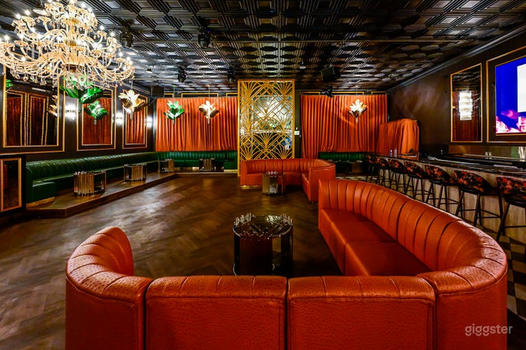 Versatile Art Deco Lounge in Downtown San Jose 