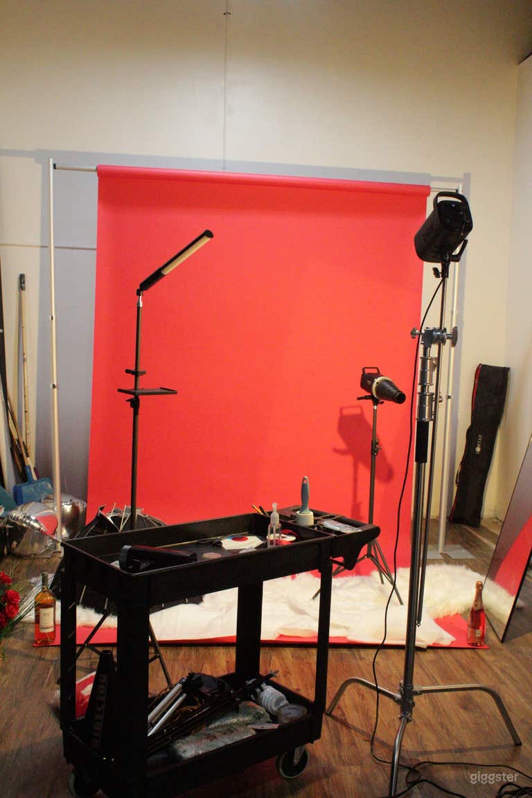  Create. Shoot. Repeat. | Modern Photo Studio 