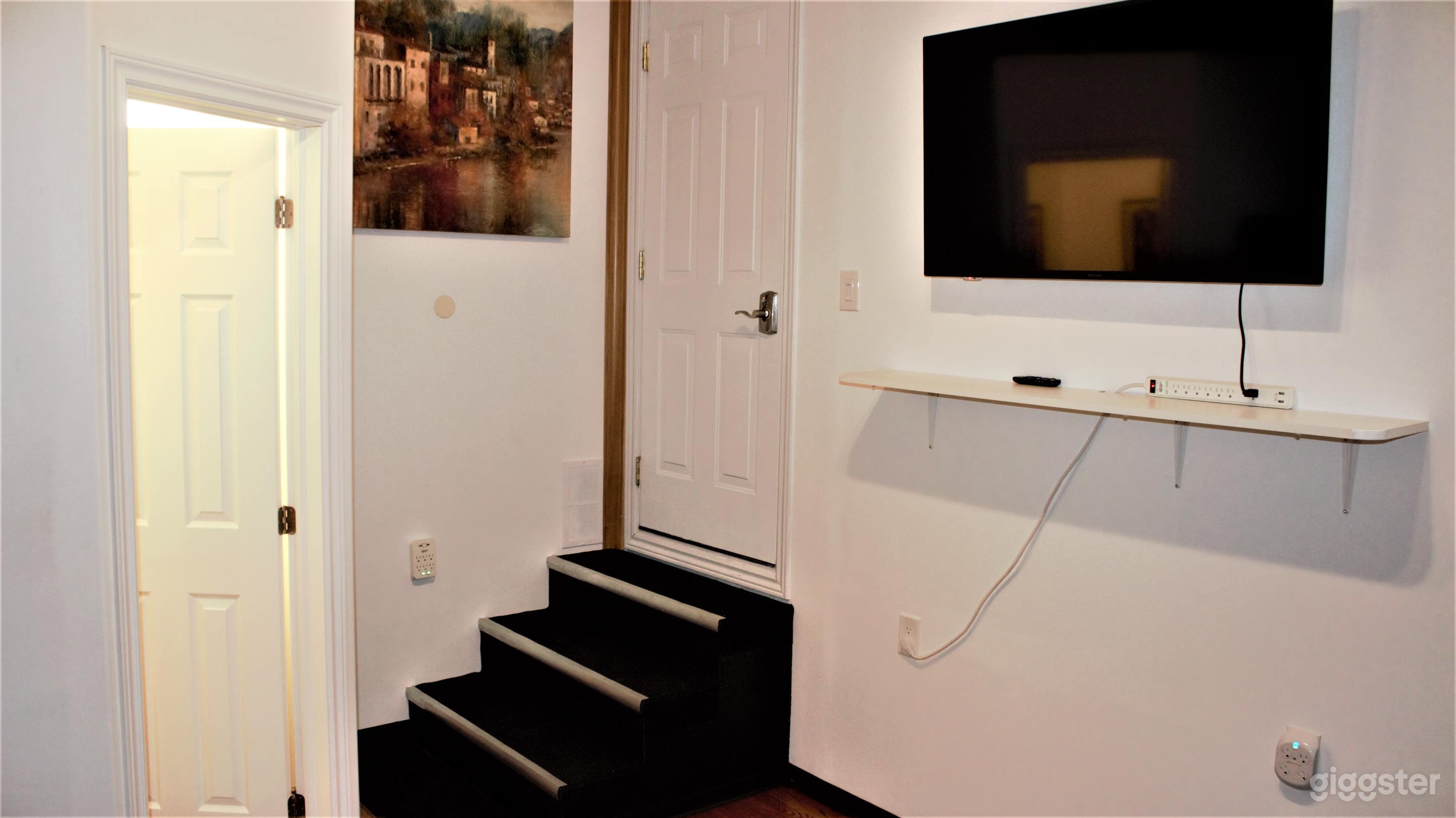 Podcast Studio Photo 3