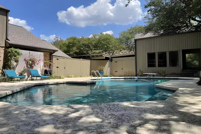 Piscine de sérénité à Farmers Branch 