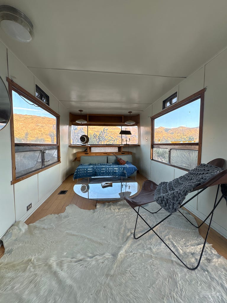  Valle Desertica Privata con Roulotte Vintage 26 Montagna 