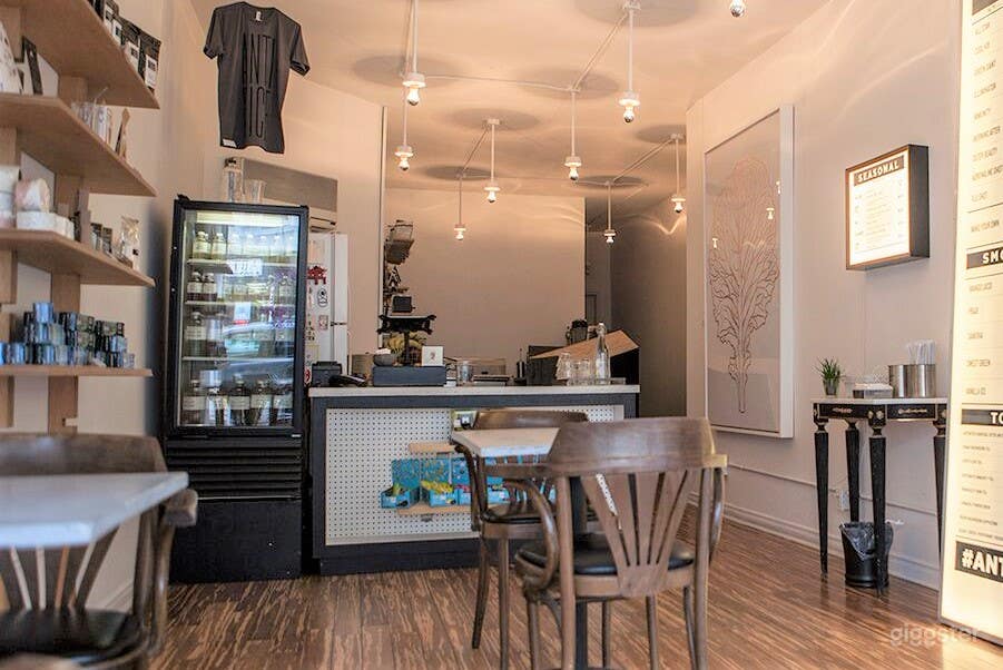 Bright And Well Designed Store Front Photo 4