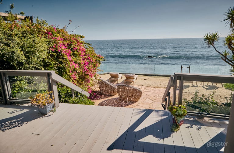  Mid Century Architectural Ocean Front Gem 