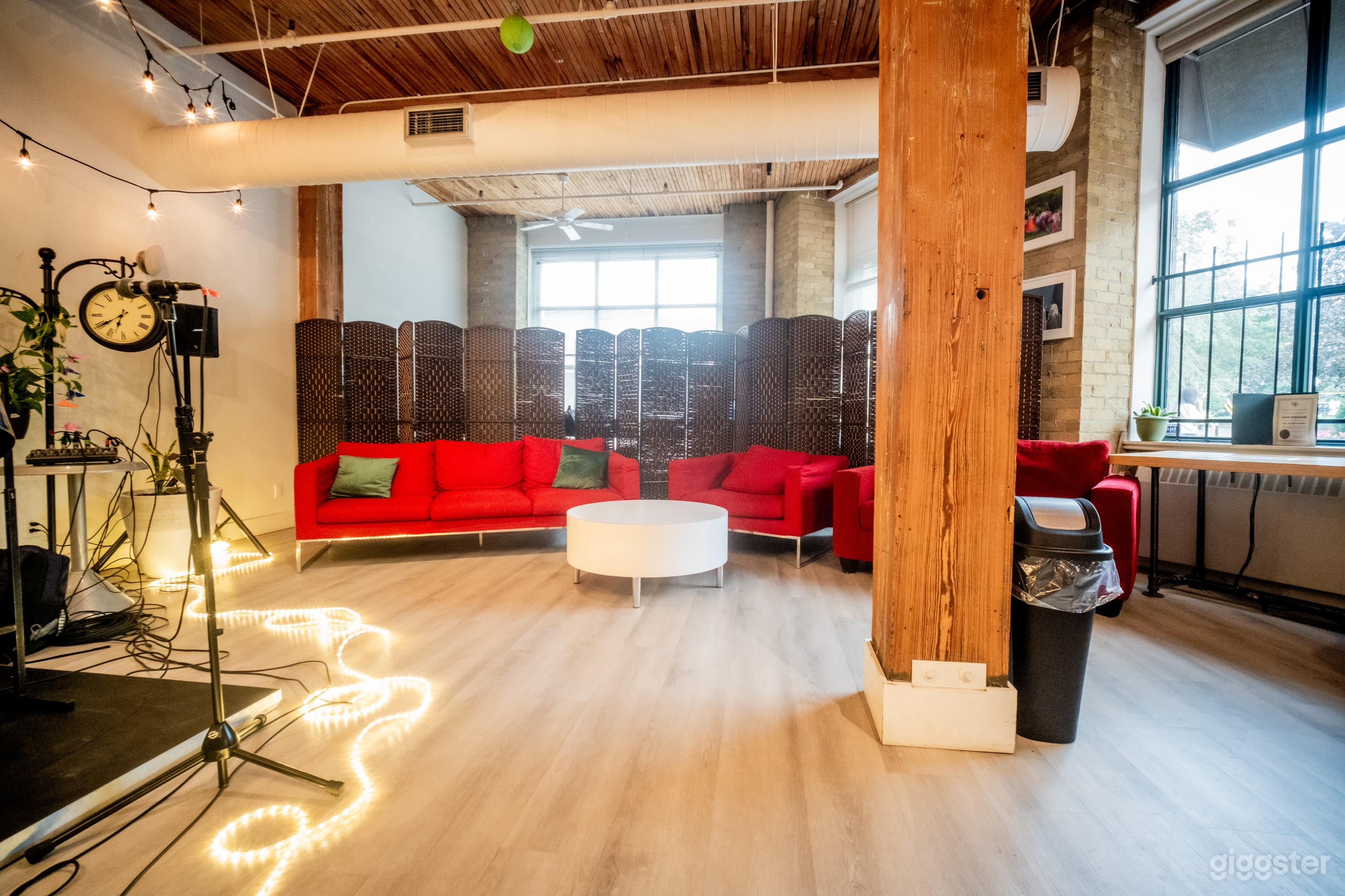 Diverse Multi-Use Space Photo 4